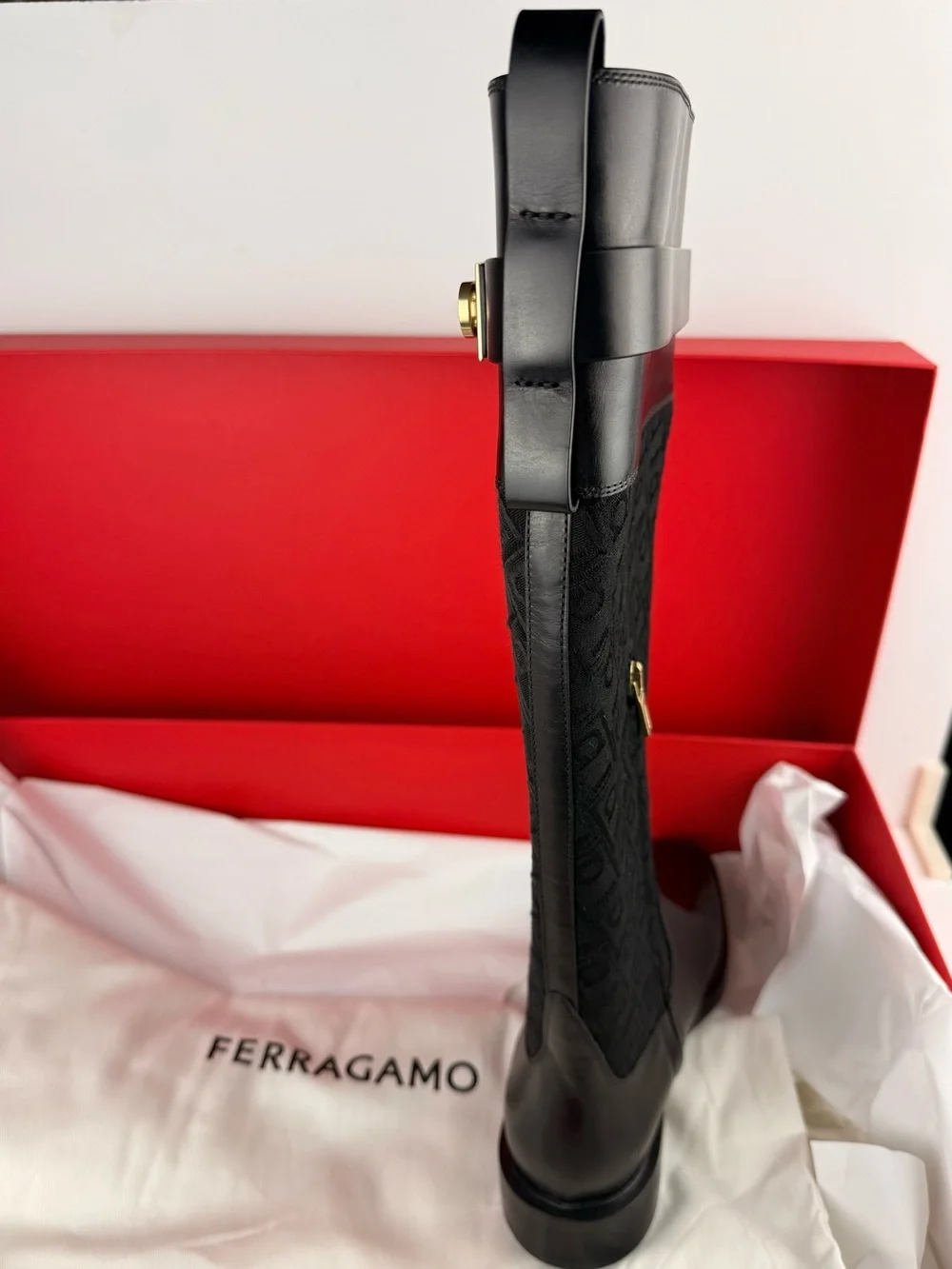 Ferragamo Roly T Black Leather Monogram Hug Buckle Knee High Boots Size 7C